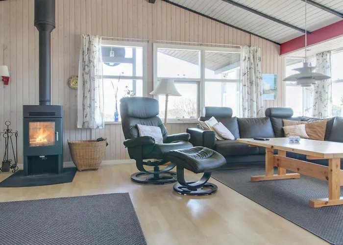 Vika - 600m From The Sea By Interhome Holiday home *