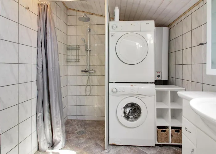 Holiday home Vika - 600m From The Sea By Interhome *